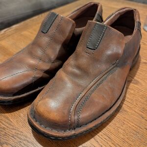 Clarks 70846 Brown Leather Slide On Casual Shoes Mens Size 9 Used euc